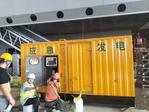 朗县怎样判断空气滤清器是否需要更换？